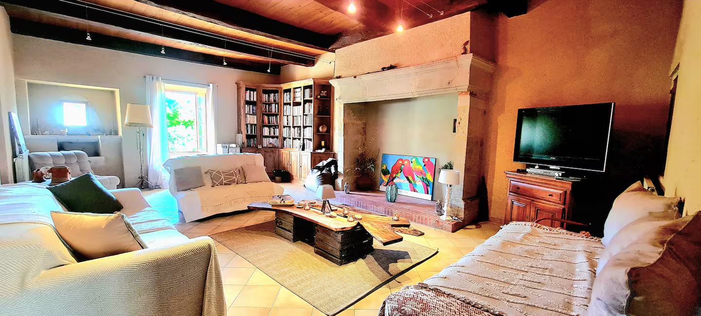 Logis d'Astran, Cénevières - photo 8