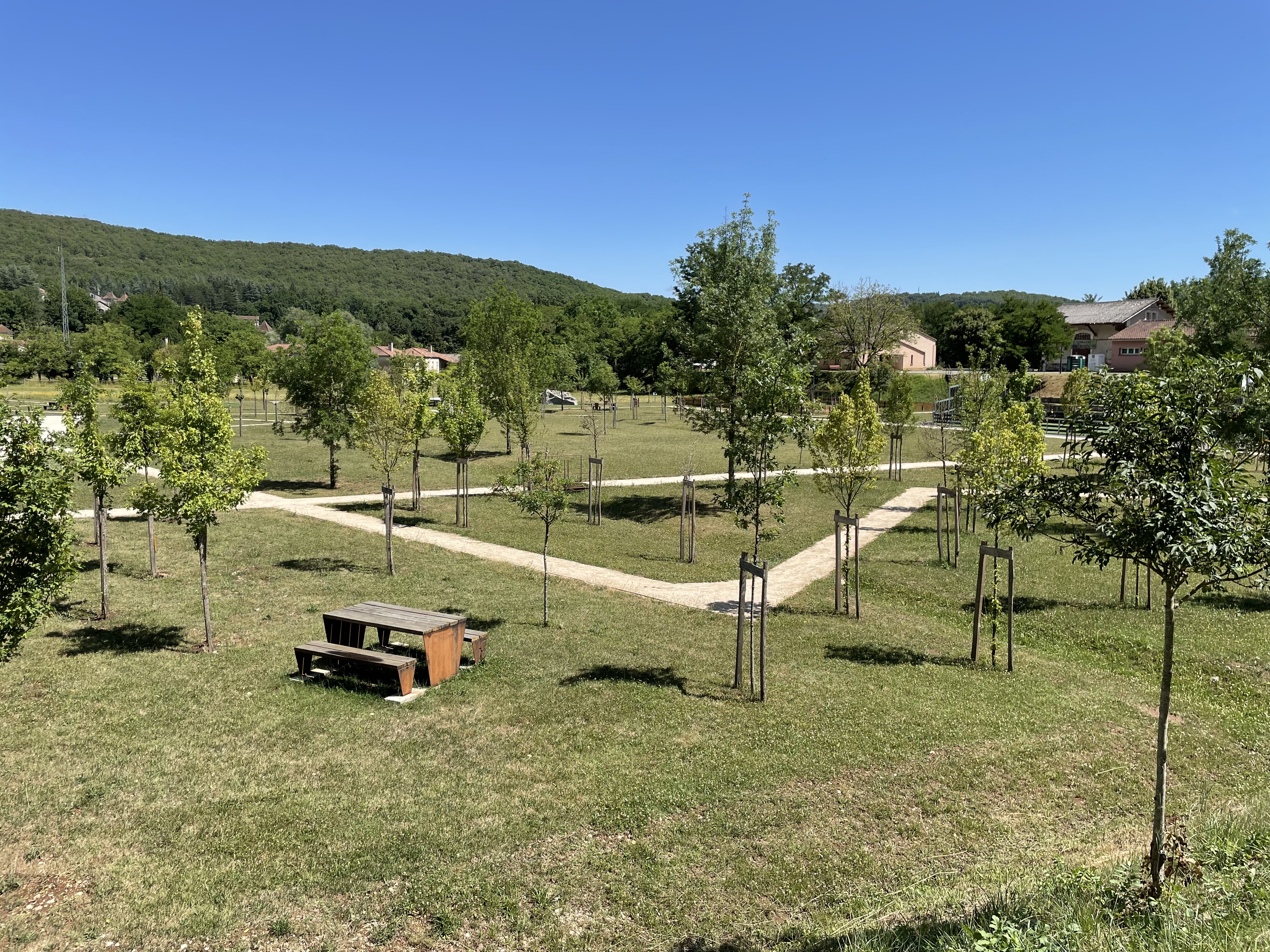 Aire de jeux et de pique-nique de Saint Géry, Saint Géry-Vers - photo 6