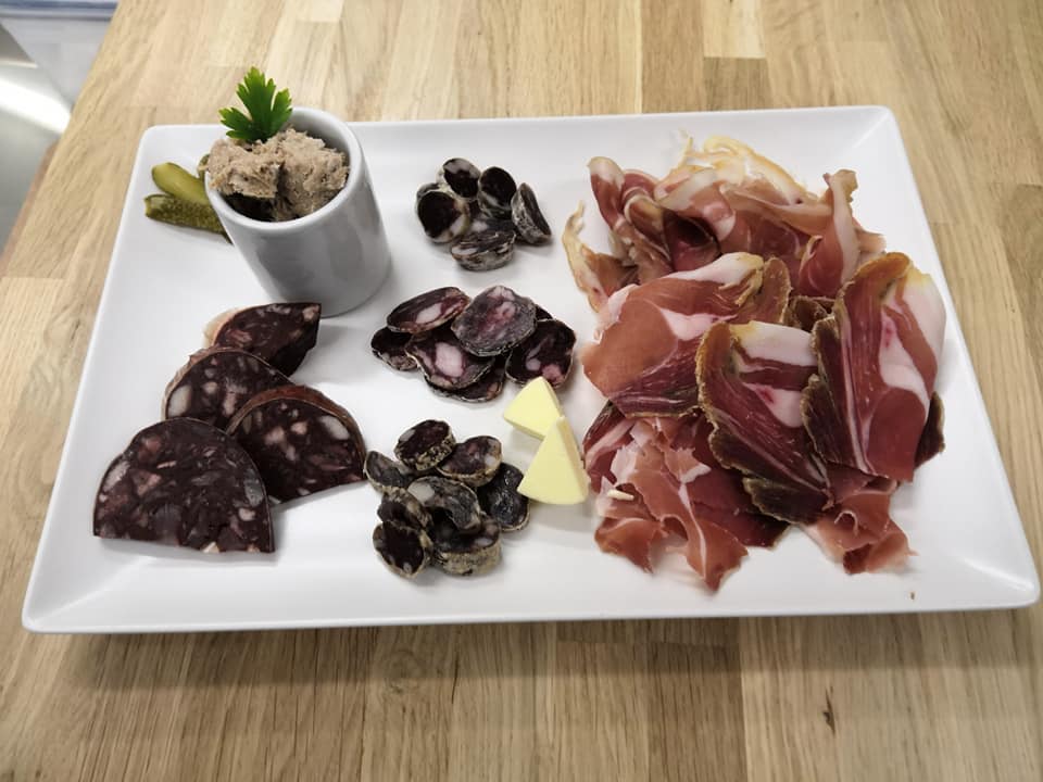 Vins et Saveurs : Bar à Vins, Montcuq-en-Quercy-Blanc - photo 3