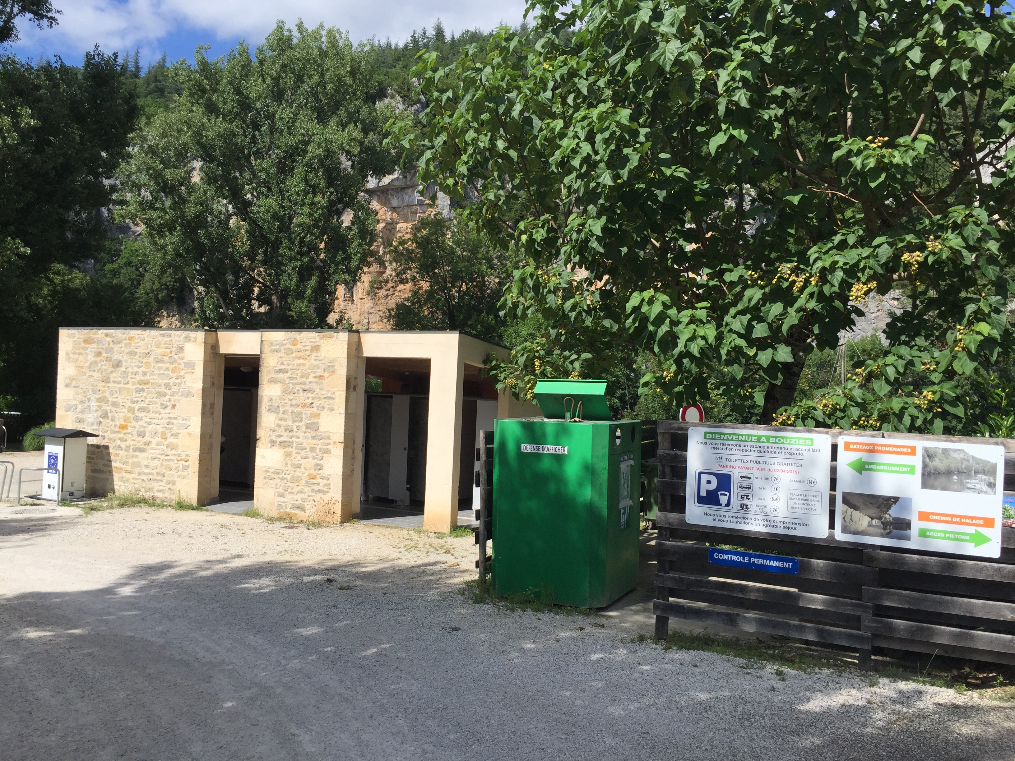 Aire communale de service et accueil, Bouziès - photo 4